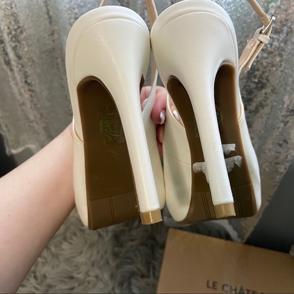 White heels - Picture 3 of 10